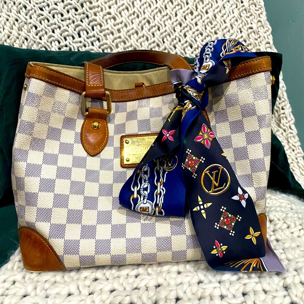 Louis Vuitton Damier Azur Hampstead PM with Tilly
